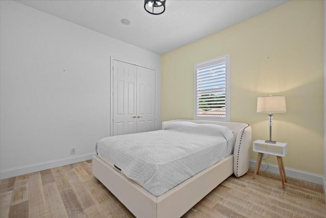 208 Glacier Street, Palm Beach Gardens, FL 33410