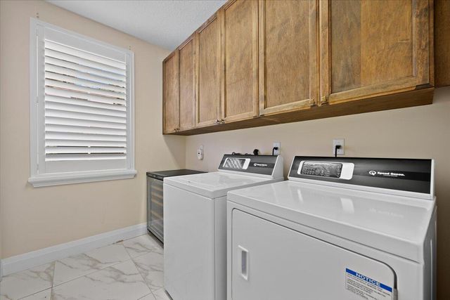 208 Glacier Street, Palm Beach Gardens, FL 33410