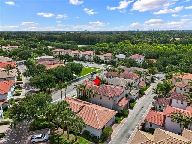 208 Glacier Street, Palm Beach Gardens, FL 33410