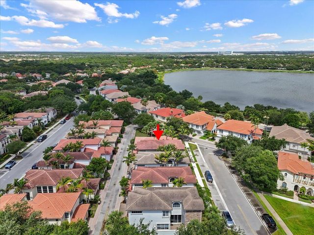 208 Glacier Street, Palm Beach Gardens, FL 33410