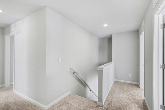 1045 Foxglove Avenue, Vicksburg, MI 49097