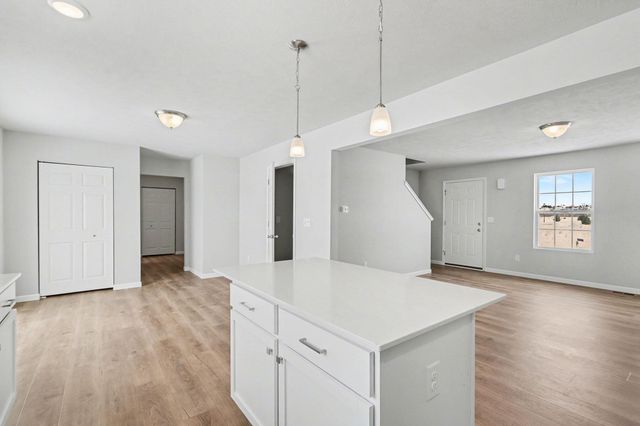 1045 Foxglove Avenue, Vicksburg, MI 49097