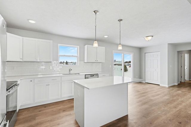 1045 Foxglove Avenue, Vicksburg, MI 49097