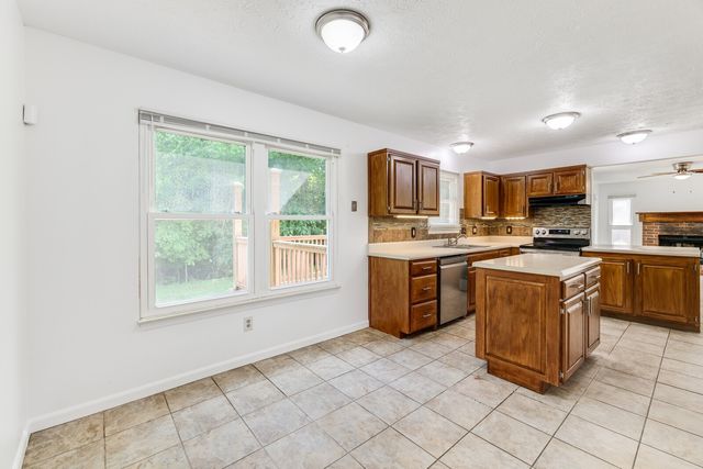 4208 New Hope Meadow Rd, Hermitage, TN 37076