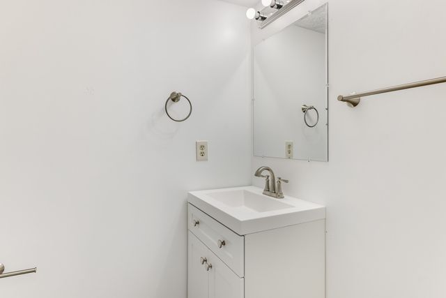 4208 New Hope Meadow Rd, Hermitage, TN 37076