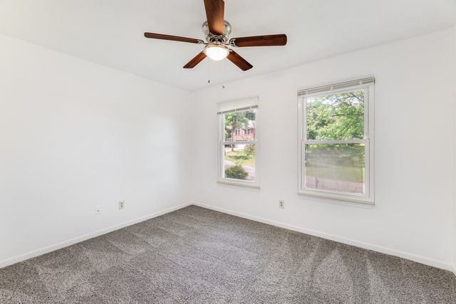4208 New Hope Meadow Rd, Hermitage, TN 37076