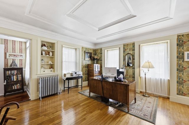 204 Village St, Medway, MA 02053
