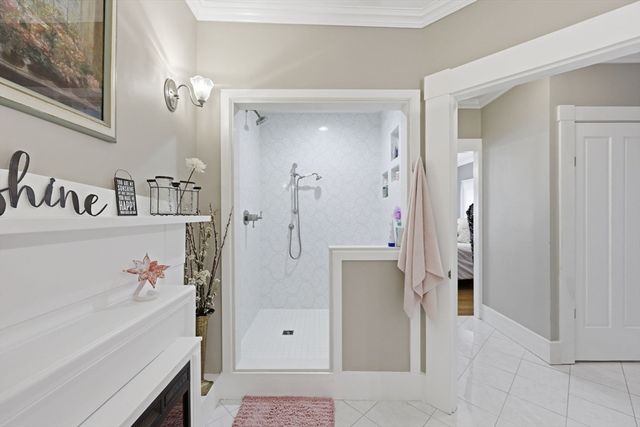 204 Village St, Medway, MA 02053
