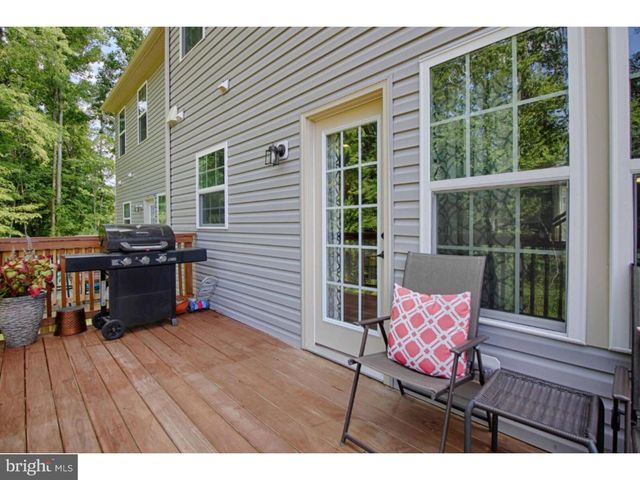 33 WALLACE ST, Mount Holly, NJ 08060