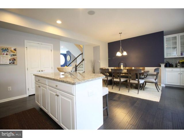 33 WALLACE ST, Mount Holly, NJ 08060