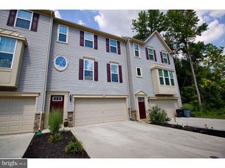 33 WALLACE ST, Mount Holly, NJ 08060