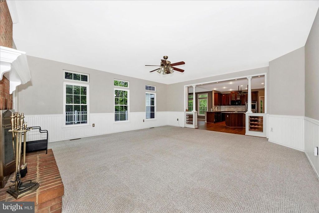 Image 15 of property listing at 6463 FOREST HILLS CT, Frederick, MD 21701