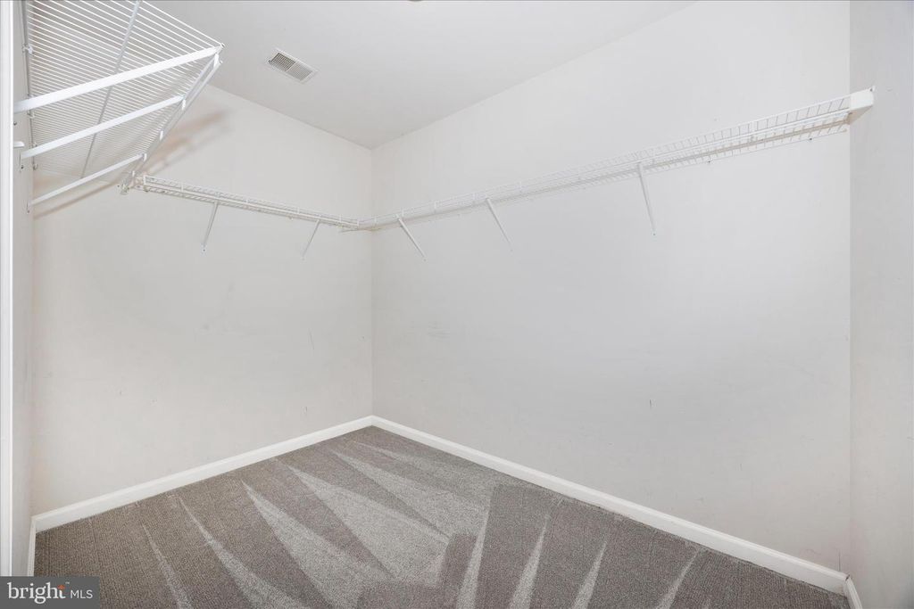 Image 29 of property listing at 6463 FOREST HILLS CT, Frederick, MD 21701