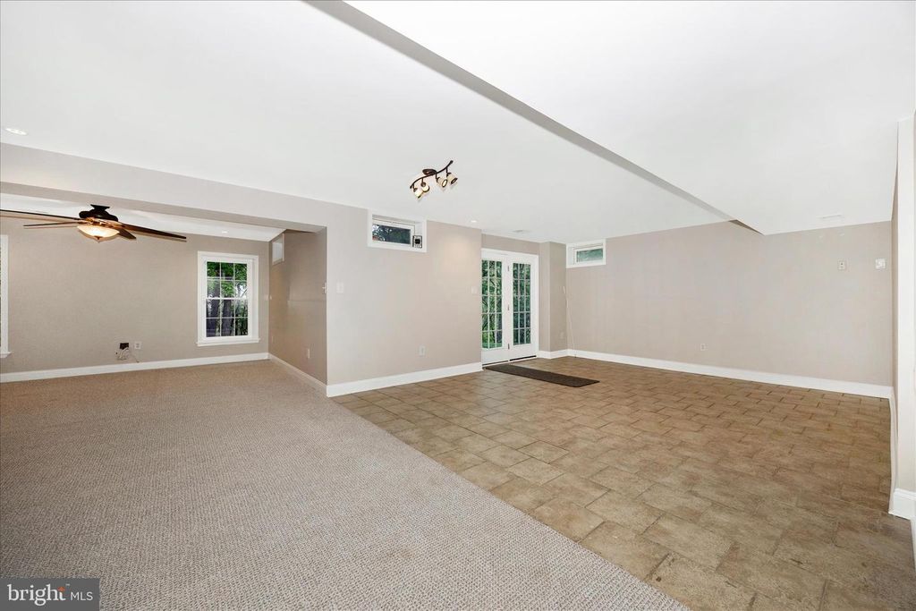Image 36 of property listing at 6463 FOREST HILLS CT, Frederick, MD 21701