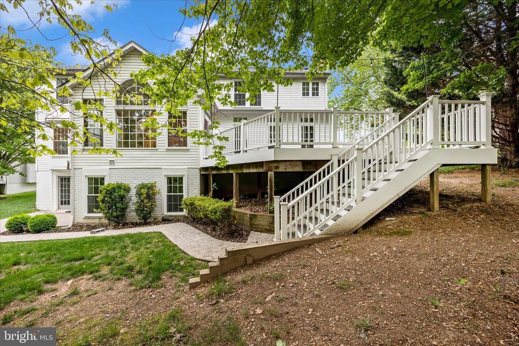 Image 44 of property listing at 6463 FOREST HILLS CT, Frederick, MD 21701