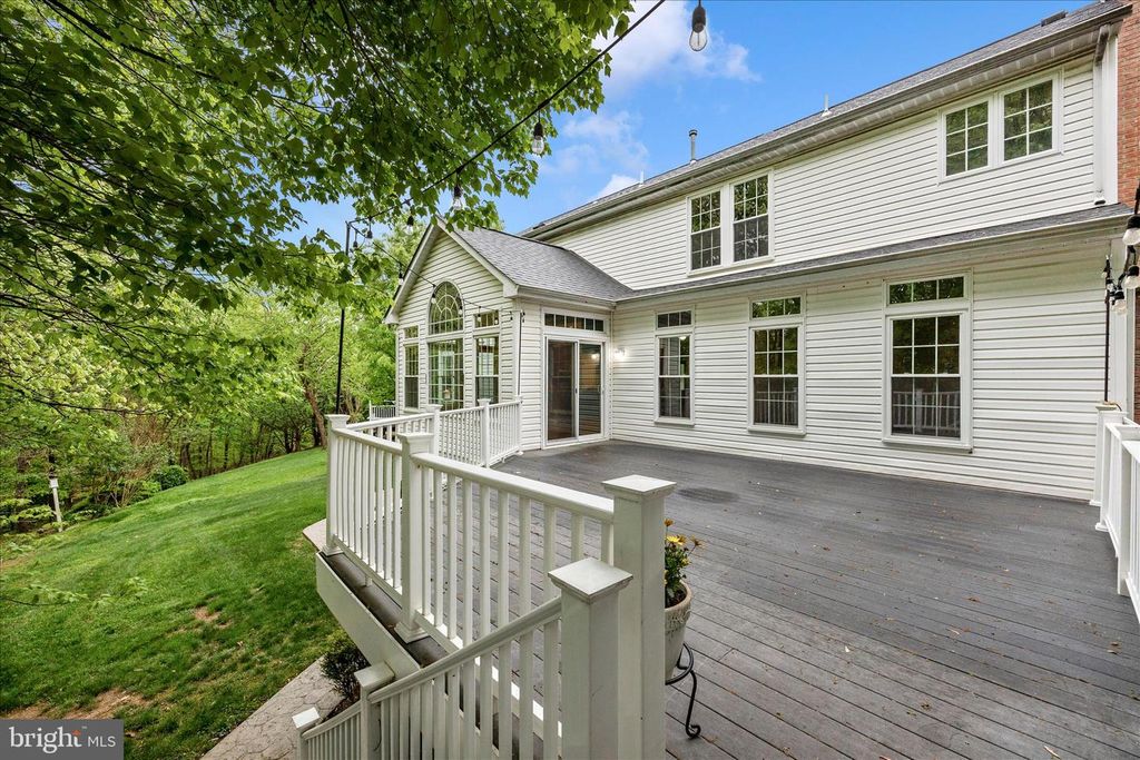 Image 47 of property listing at 6463 FOREST HILLS CT, Frederick, MD 21701