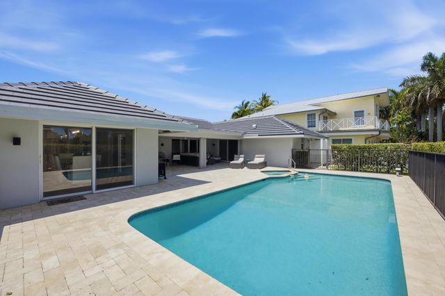 5854 Pinebrook Drive, Boca Raton, FL 33433