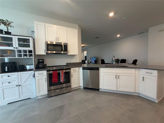 652 GROVE STREET, Winter Haven, FL 33881