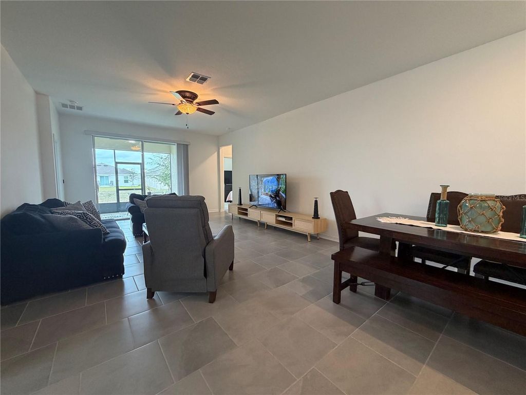 Image 20 of property listing at 652 GROVE STREET, Winter Haven, FL 33881