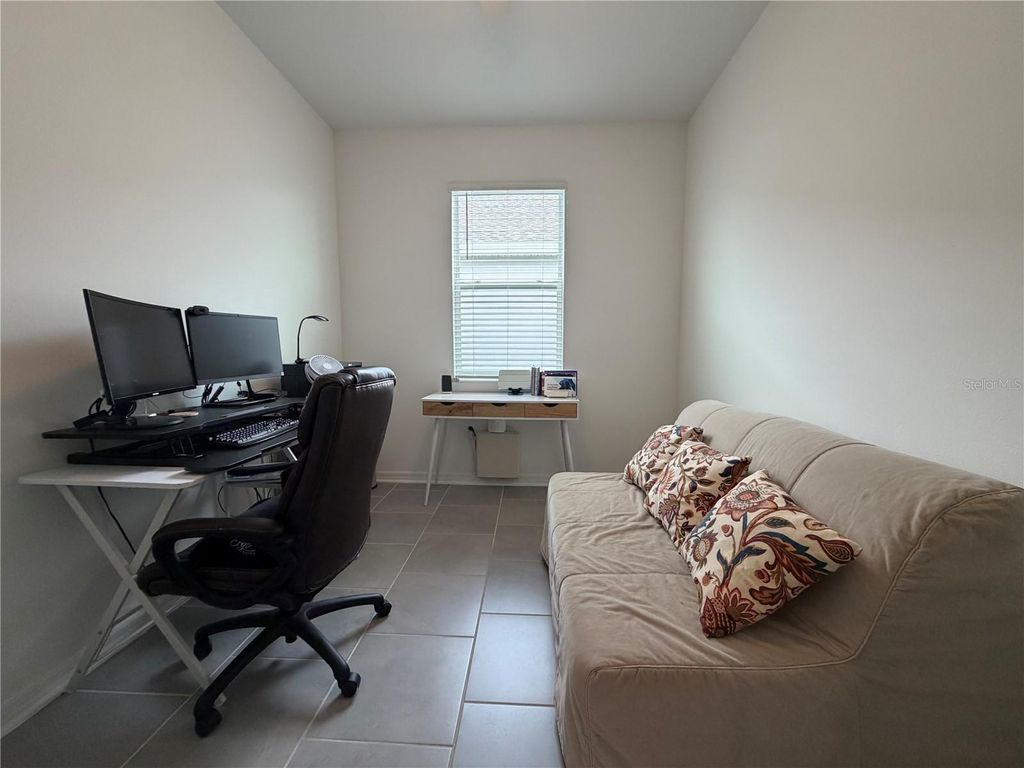 Image 22 of property listing at 652 GROVE STREET, Winter Haven, FL 33881