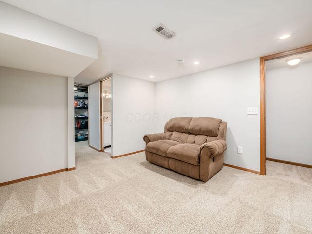 1747 Ridgebury Drive, 137E, Hilliard, OH 43026