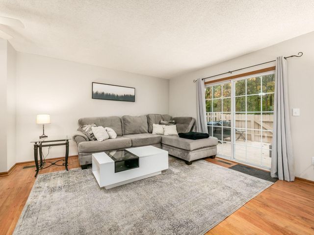 1747 Ridgebury Drive, 137E, Hilliard, OH 43026