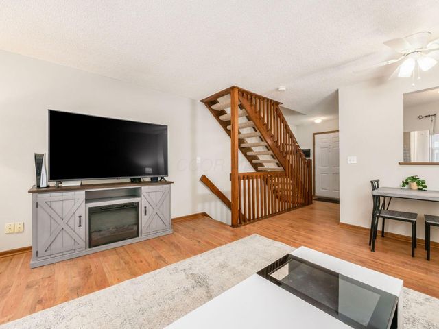 1747 Ridgebury Drive, 137E, Hilliard, OH 43026