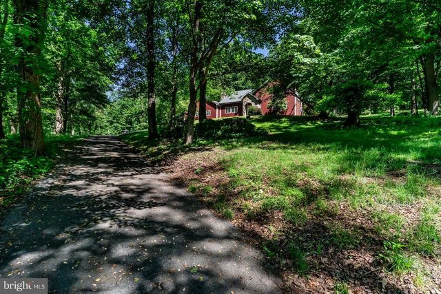120 LEE DR, Marysville, PA 17053