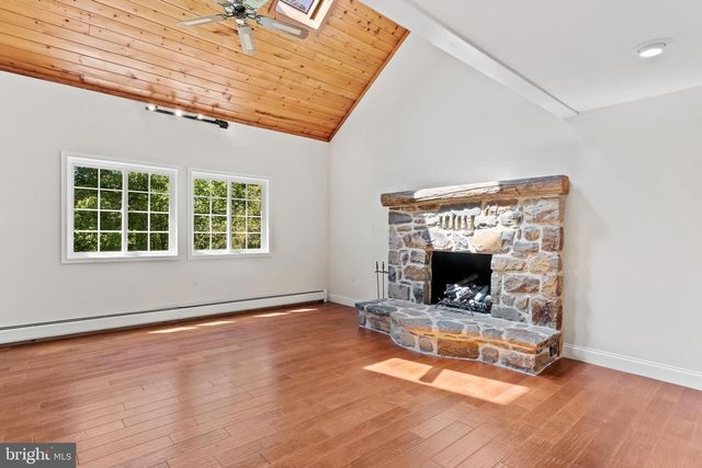 120 LEE DR, Marysville, PA 17053