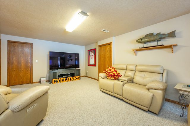 413 Tyler Street, Polk City, IA 50226