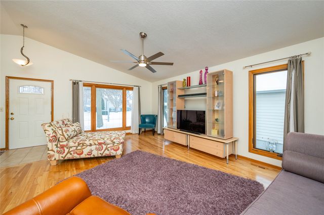 413 Tyler Street, Polk City, IA 50226