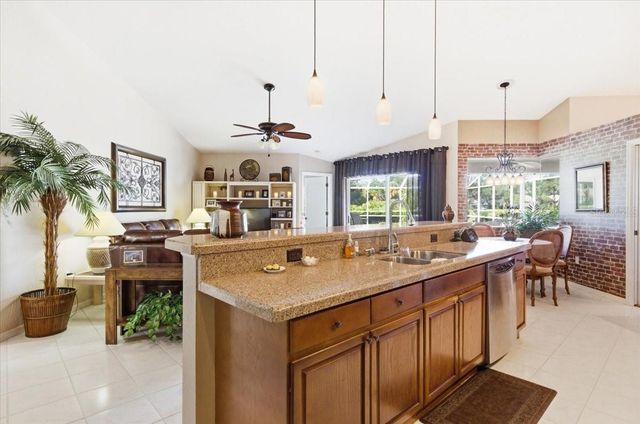 7015 PLEASANT HILL ROAD, Bradenton, FL 34203