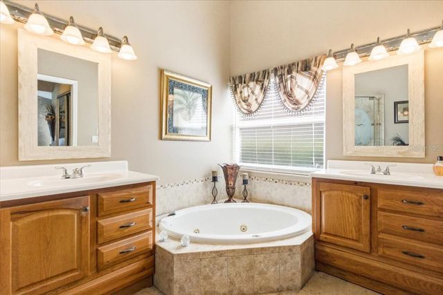 7015 PLEASANT HILL ROAD, Bradenton, FL 34203