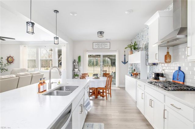 208 St Andrews, Smithfield, VA 23430