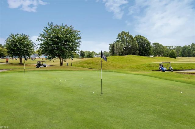 208 St Andrews, Smithfield, VA 23430