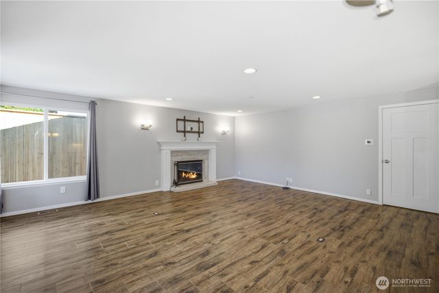15952 SE 176th Place, Renton, WA 98058