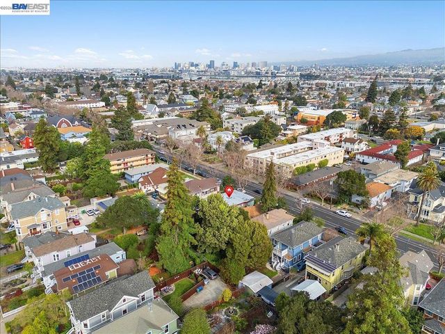 2050 Central Ave, Alameda, CA 94501