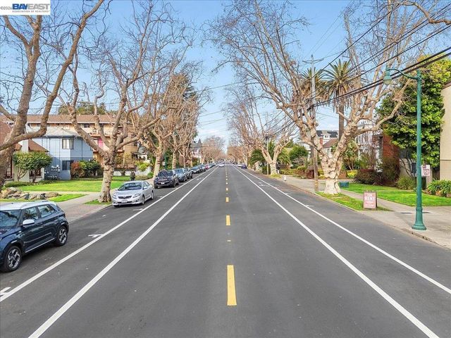 2050 Central Ave, Alameda, CA 94501