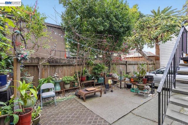 2050 Central Ave, Alameda, CA 94501