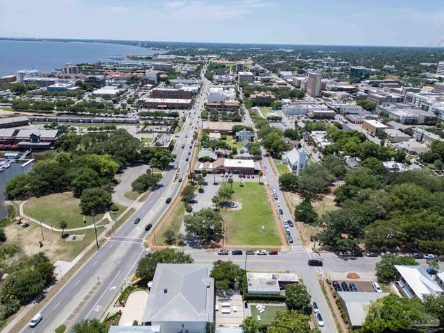 431 E Zarragossa St B, Pensacola, FL 32502