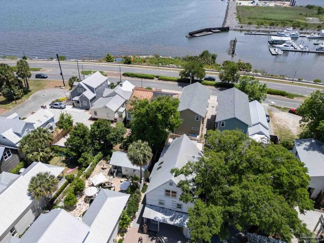 431 E Zarragossa St B, Pensacola, FL 32502