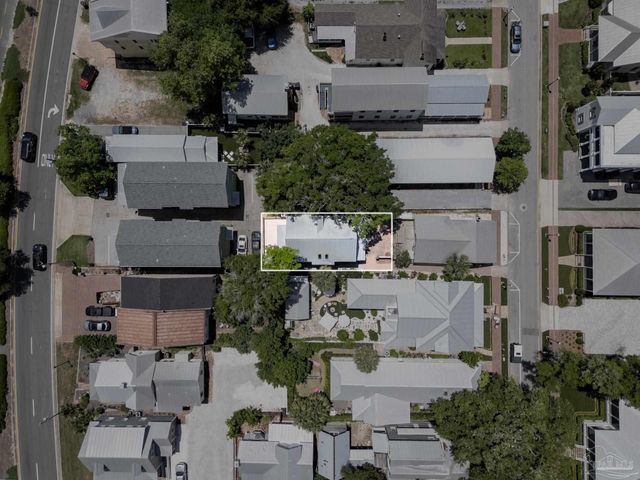 431 E Zarragossa St B, Pensacola, FL 32502