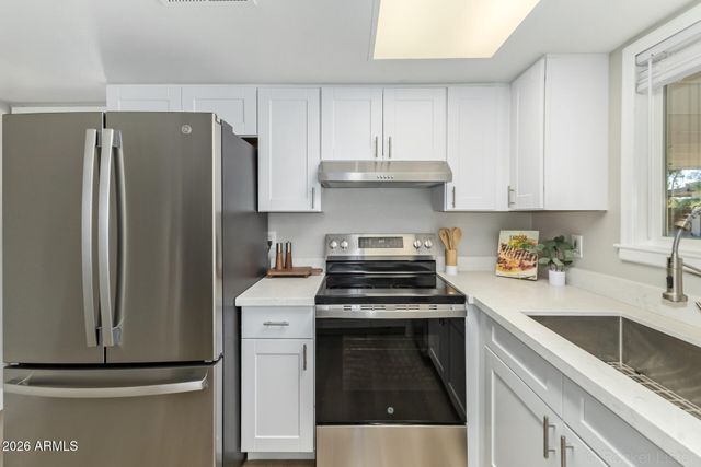 11804 N 37TH Way, Phoenix, AZ 85028