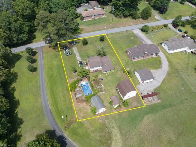 24209 Lovers LN, Windsor, VA 23487