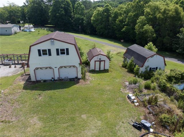 24209 Lovers LN, Windsor, VA 23487