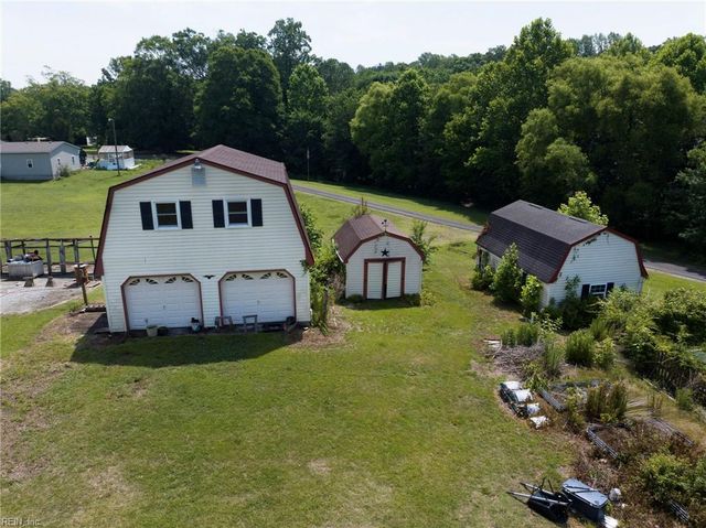 24209 Lovers LN, Windsor, VA 23487