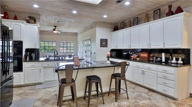 12698 La Solana Drive, Redlands, CA 92373