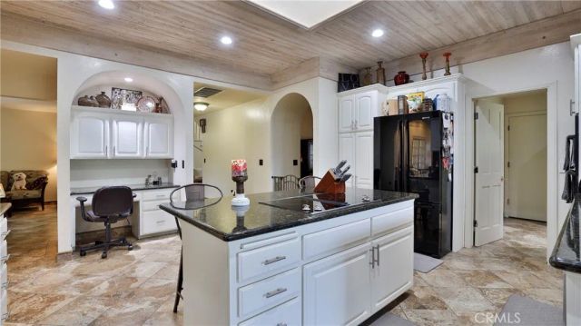 12698 La Solana Drive, Redlands, CA 92373