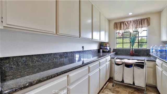 12698 La Solana Drive, Redlands, CA 92373