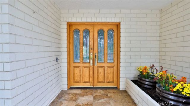 12698 La Solana Drive, Redlands, CA 92373